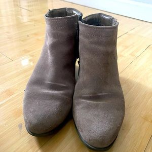 Blondo waterproof ankle boots
